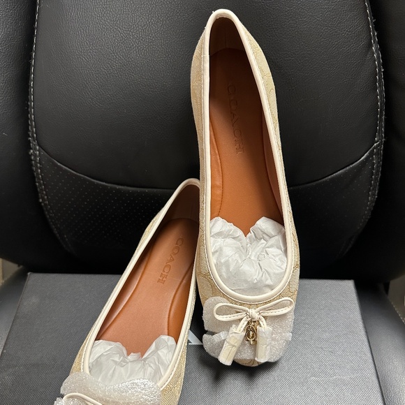 NIB! Coach FG2708 Women's Benni Signature Jacquard Ballet In light Khaki SZ 7.5B - Picture 3 of 9